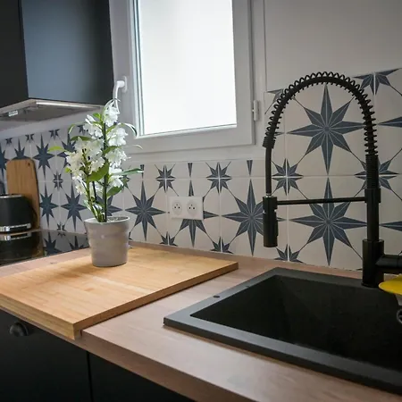 Fara - Cozy 1br Terrace By Foot - By Tgb Lägenhet